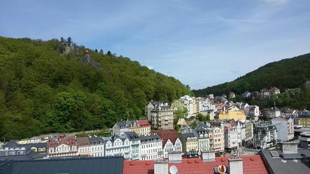 Fantasy Apartment Karlovy Vary Exterior foto