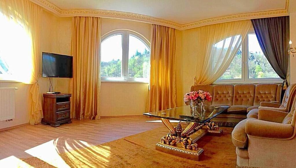 Fantasy Apartment Karlovy Vary Exterior foto